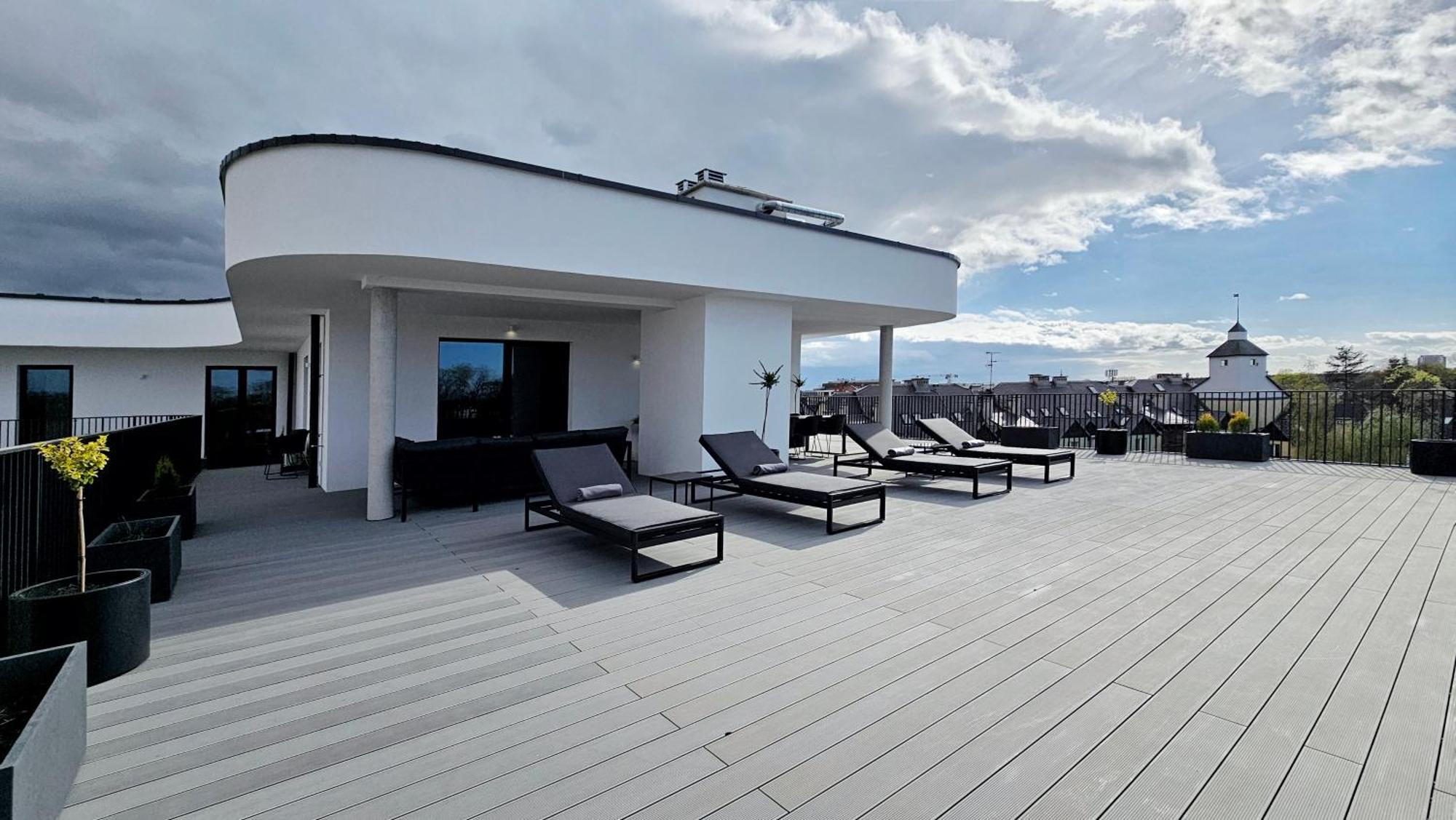 Wakacyjny Baltic Waves - Taras 180 M2 * Мендзиздроє
