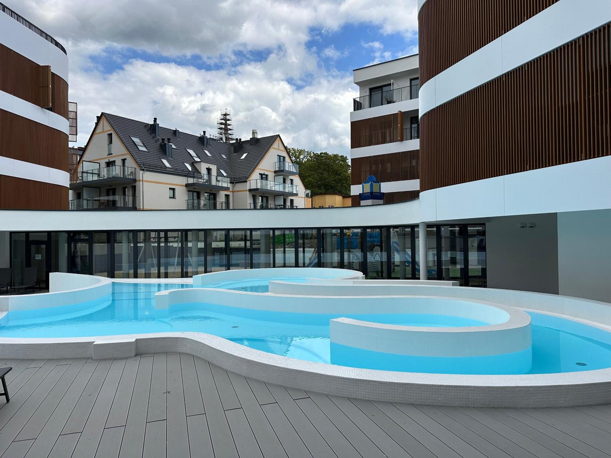 Апартаменти Wakacyjny Baltic Waves - Taras 180 M2 *
